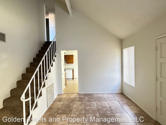 Building Photo - 3 br, 2.5 bath House - 4468 Buena Vista Dr.