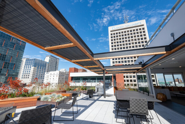 Foto del edificio - Residences at Lake Merritt