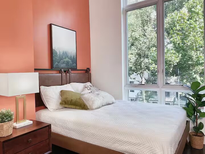 Furnished room/NOT APARTMENT - Furnished room/NOT APARTMENT