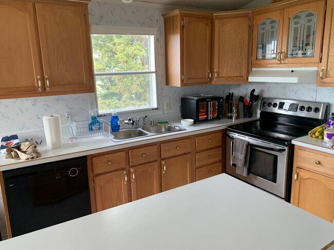 Building Photo - 763 Bonell Dr