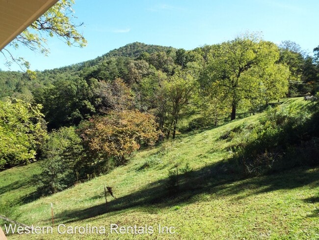 Building Photo - 2 br, 2 bath House - 79 Holiday Ridge "Jer...