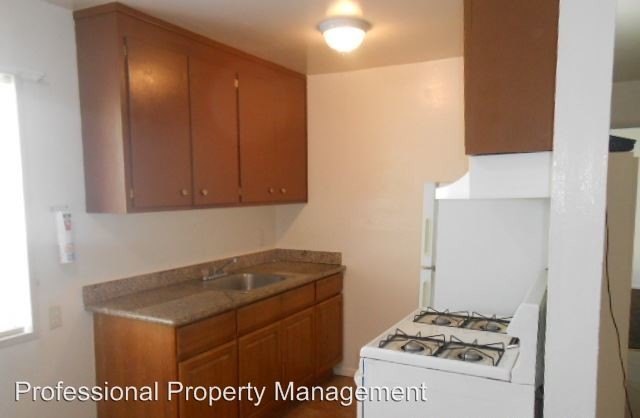 Foto del edificio - 1640 Rumrill Blvd