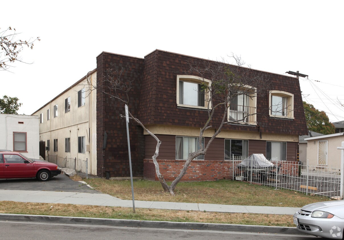 Building Photo - 4625 35th St