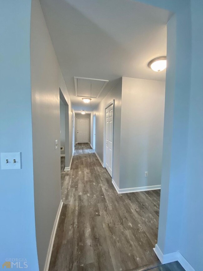 Building Photo - Gorgeous updated Athens Rental home!