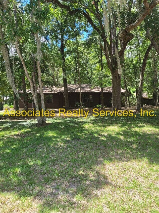 Foto principal - Cute Home In Deer Run, 3br /2ba!!!!!!