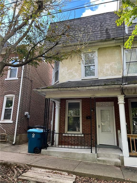 229 W Fairview St, Bethlehem, PA 18018 Townhome Rentals in Bethlehem