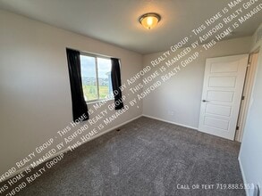 Building Photo - 6044 Callan Dr