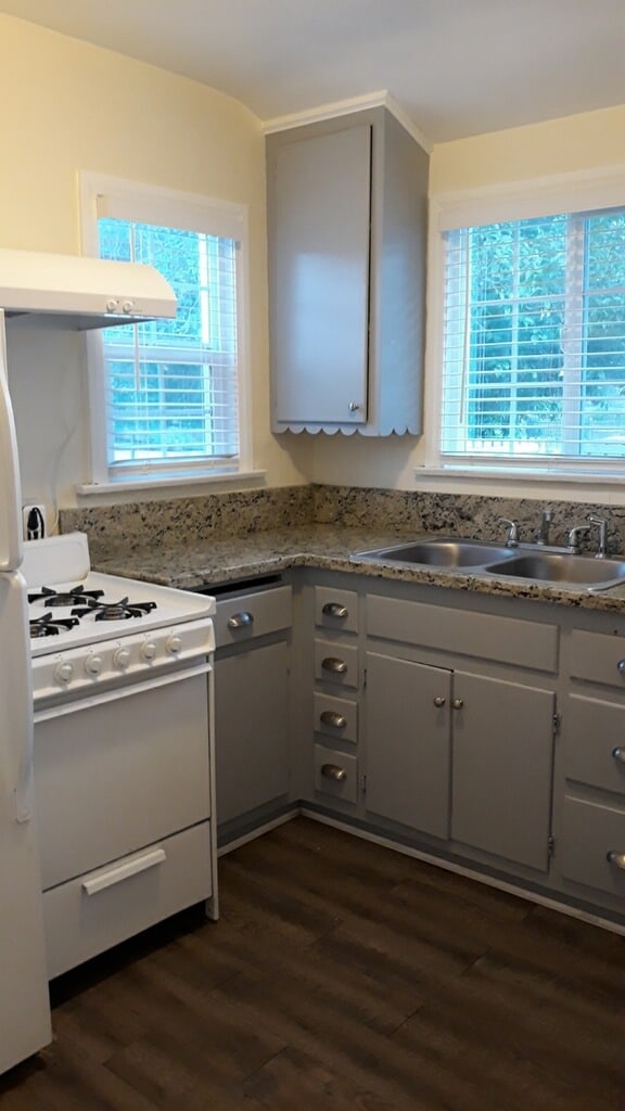 Building Photo - 3902 Severence Ave