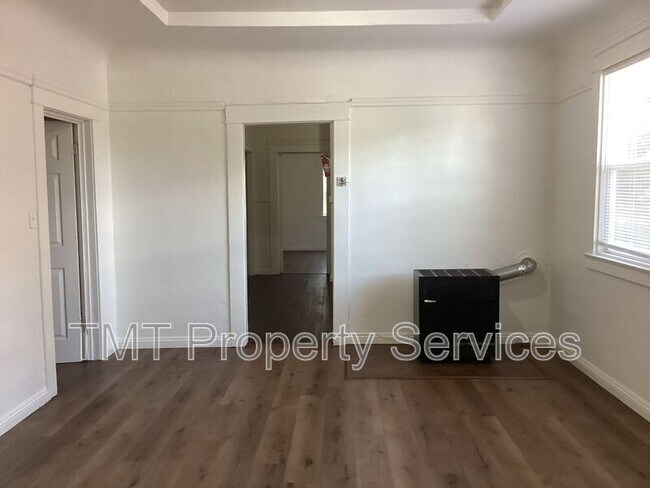 Foto del edificio - 202 W Oak St