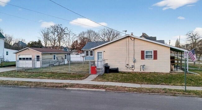 Foto del edificio - 426 S Wilbur Ave