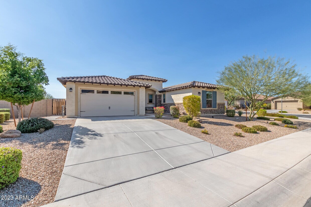 15208 S 182nd Ln, Goodyear, AZ 85338 House Rental in Goodyear, AZ