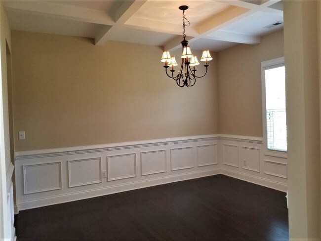 Building Photo - 132 Farmhouse Ln