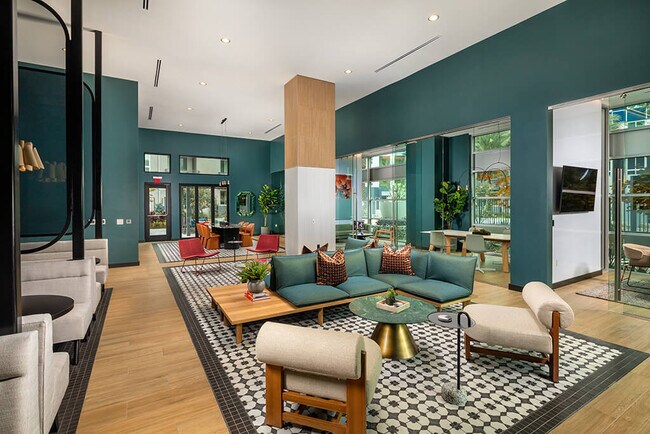 Foto del edificio - Chroma Apartment Homes