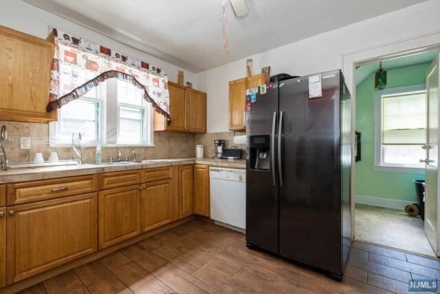 Foto del edificio - 126 W Hudson Ave