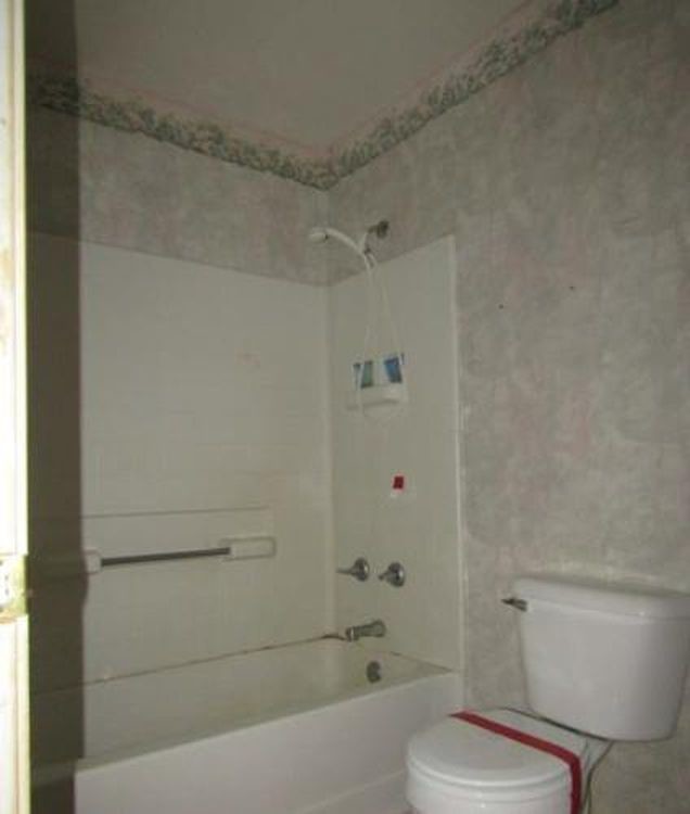 Foto del edificio - 22 Southwood Dr