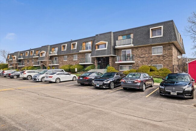Foto del edificio - 3223 W Parkway Dr