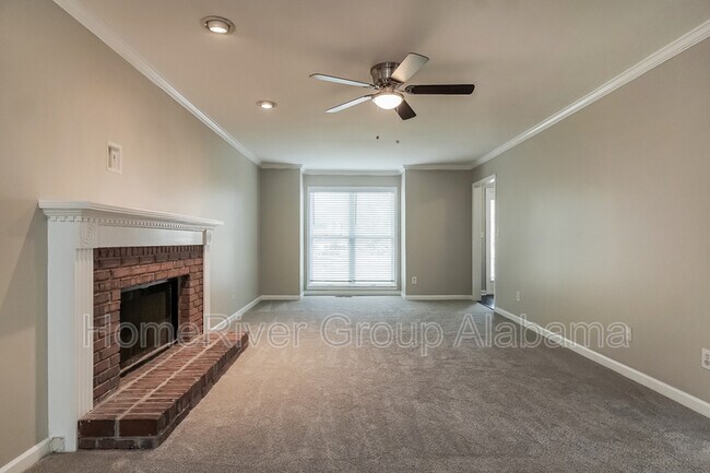 Building Photo - 208 Little Fawn Cir