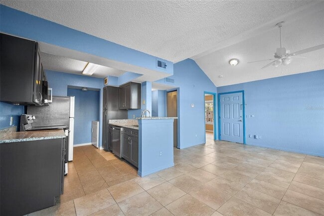 Foto del edificio - 1037 S Hiawassee Rd