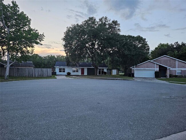 Building Photo - 12020 Dakota Woods Ln