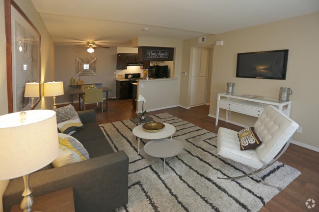 Interior Photo - Aspire of the High Desert
