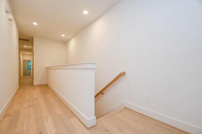 Foto del edificio - 4403 Greeley St