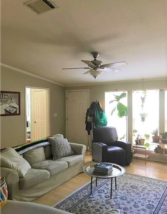Photo - 1410 Harvey St Unit B Townhome