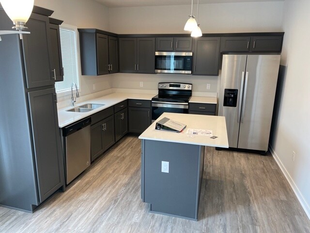 Foto del edificio - 15133 Foxglove Ln
