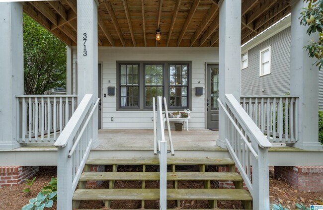 Building Photo - 3713 6th Ave S