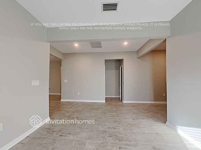 Foto del edificio - 11821 Cara Field Ave