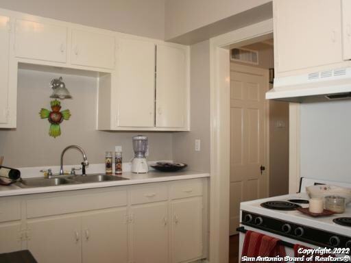 Photo - 335 E Rosewood Avenue Unit 1 House