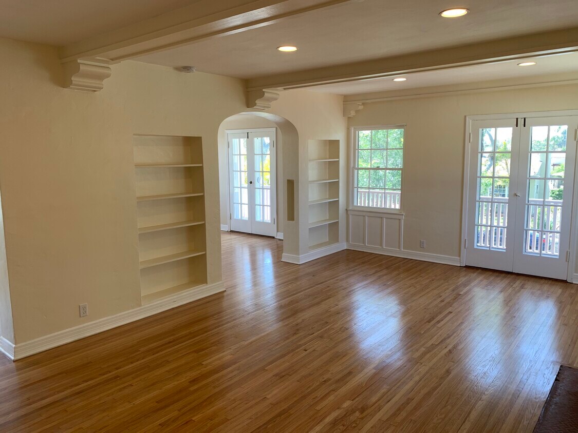 65 Apartments for Rent in Bixby Knolls, CA Westside Rentals