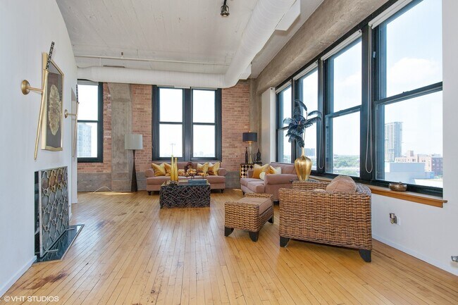Foto del edificio - 728 W Jackson Blvd