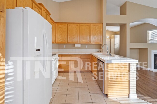 Foto del edificio - 2227 Shady Creek Rd