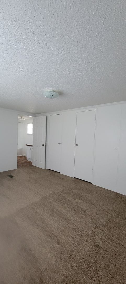 Building Photo - Ready to Move in