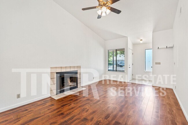Foto del edificio - 7323 Chivalry Way