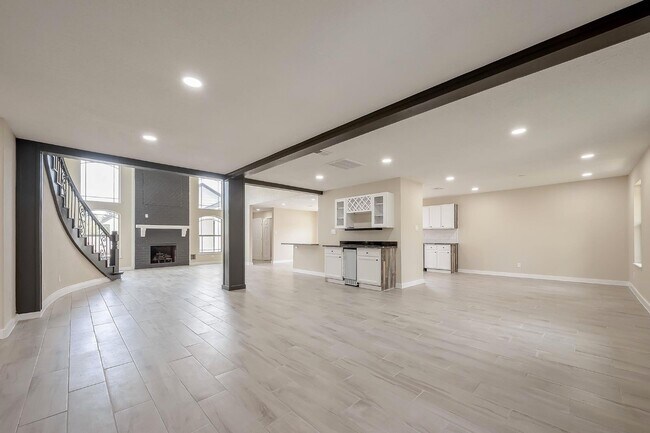 Foto del edificio - 1011 Klamath Ln