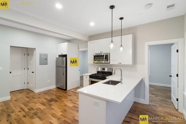 Foto del edificio - 477 Meridian St