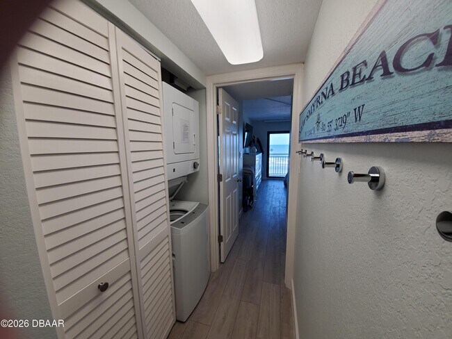 Foto del edificio - 1571 S Atlantic Ave