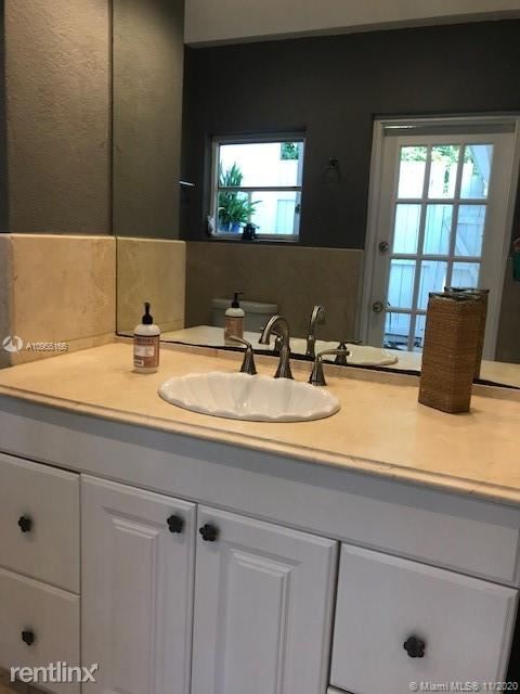 Foto del edificio - 4 br, 3 bath House - 2426 Tequesta Ln