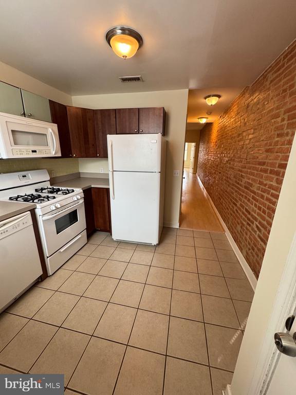 Foto del edificio - 445 E Fort Ave