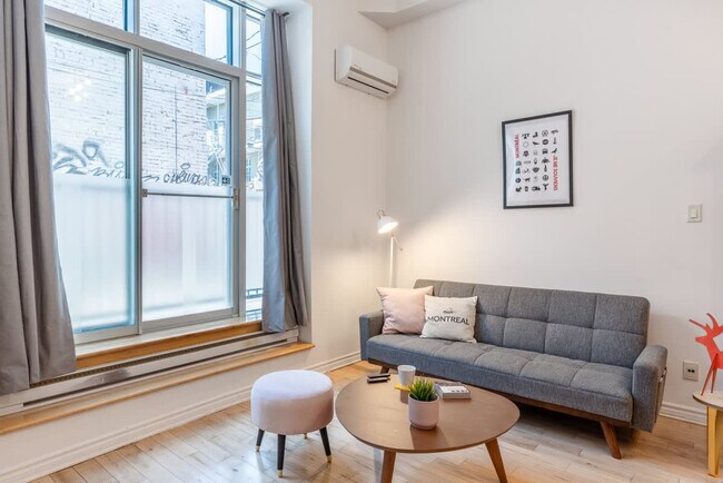 Photo du bâtiment - 3454 Rue Adam