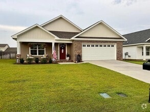 Building Photo - 117 Longleaf Ln