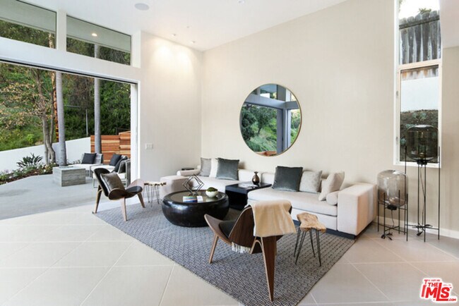 Foto del edificio - 10486 Sandal Ln
