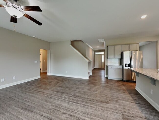 Foto del edificio - 3625 Massey Ridge Ct
