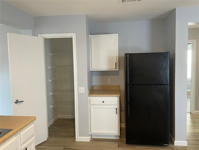 Foto del edificio - 3401 Sand Dunes Ave