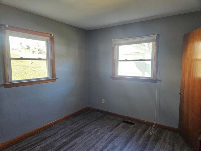 Building Photo - Single Family Rental Home - 3BR-1BA - New Haven MO 63068