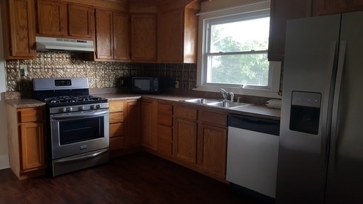 Photo - 356 S Broadway Park Apartment