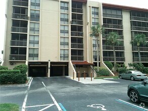 Building Photo - 21405 Olean Blvd