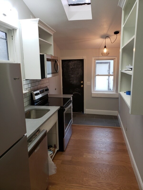 Foto del edificio - 1136 N Washington St