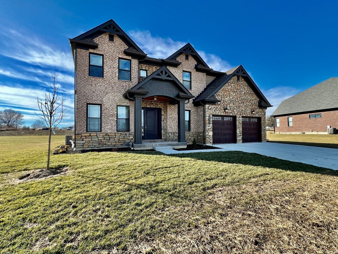 Luxury Home Incredible master suite Liberty Twp OH - Luxury Home Incredible master suite Liberty Twp OH